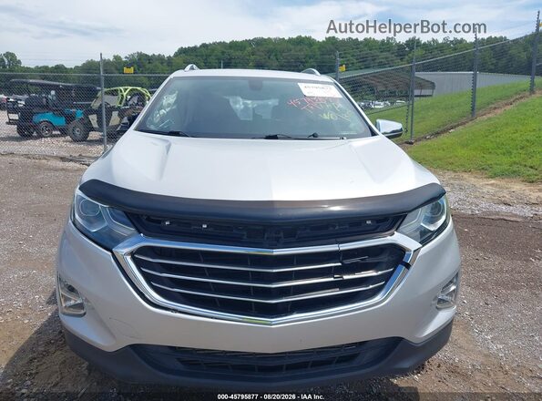 2GNAXPEX8K6174821 2019 CHEVROLET EQUINOX Серебряный Вид панели приборов