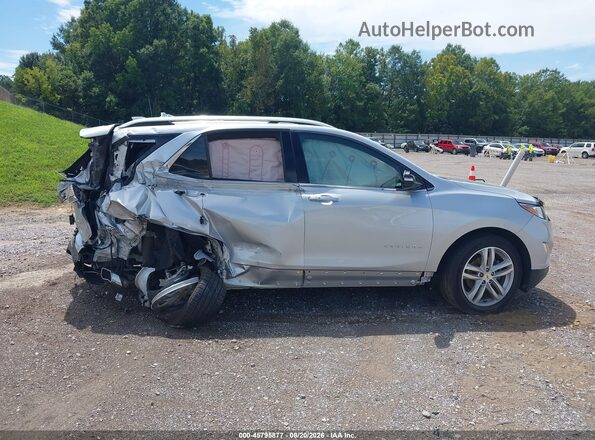 2GNAXPEX8K6174821 2019 CHEVROLET EQUINOX Серебряный Вид щитка приборов