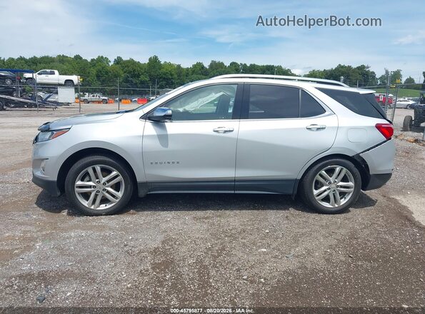 2GNAXPEX8K6174821 2019 CHEVROLET EQUINOX Серебряный Вид задней части салона