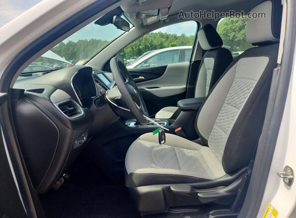 2GNAXREV3J6271613 2018 CHEVROLET EQUINOX White წინა სალონის ხედი