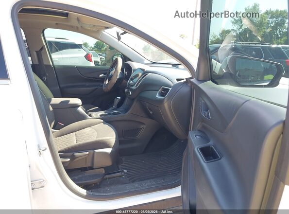 2GNAXSEV7J6236452 2018 CHEVROLET EQUINOX Белый Вид салона спереди