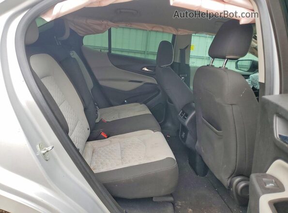 2GNAXSEV7L6122289 2020 CHEVROLET EQUINOX Серебряный Вид задней части салона