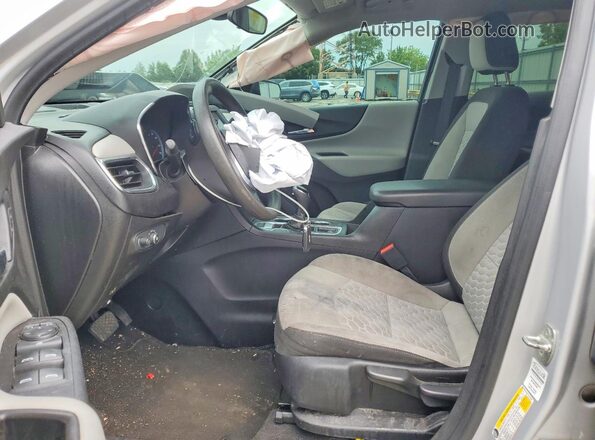 2GNAXSEV7L6122289 2020 CHEVROLET EQUINOX Серебряный Вид салона спереди