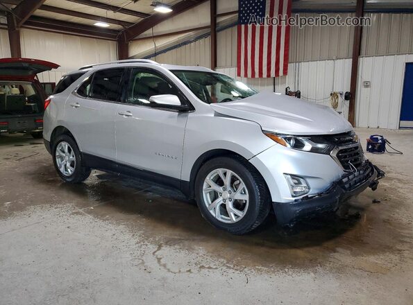 2GNAXTEX8J6160330 2018 CHEVROLET EQUINOX Silver Передня права чверть