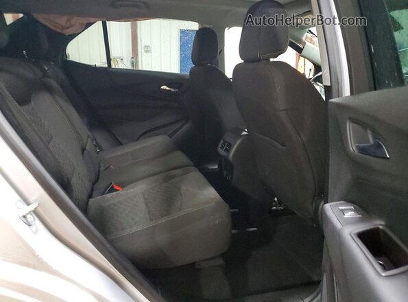 2GNAXTEX8J6160330 2018 CHEVROLET EQUINOX Silver Вид задньої частини салону