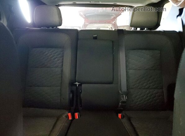 2GNAXTEX8J6160330 2018 CHEVROLET EQUINOX Silver Вид задніх сидінь