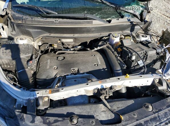 2GNAXTEX8J6160330 2018 CHEVROLET EQUINOX Silver Вид підкапотного простору
