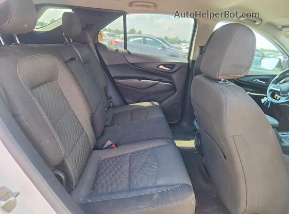 2GNAXUEV9L6201880 2020 CHEVROLET EQUINOX White Вид задніх сидінь