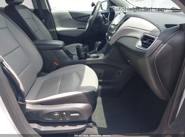 2GNAXVEV2J6240961 2018 CHEVROLET EQUINOX White Вид салону спереду