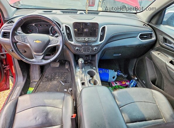 2GNAXWEX0J6185434 2018 CHEVROLET EQUINOX Бордовый Вид панели приборов