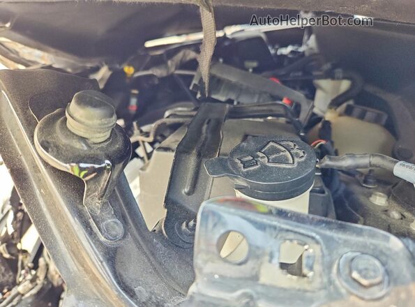 2GNAXWEXXJ6146723 2018 CHEVROLET EQUINOX Черный Вид подкапотного пространства