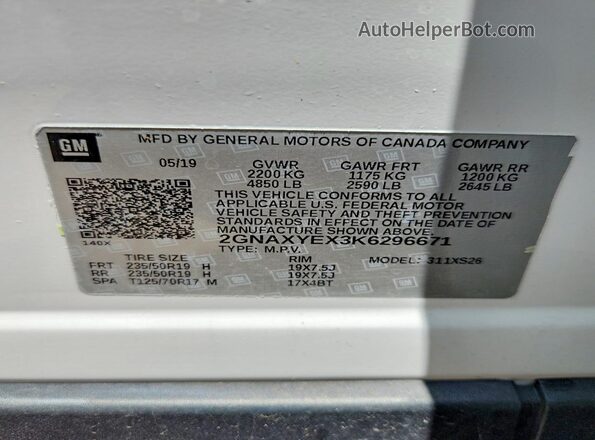 2GNAXYEX3K6296671 2019 CHEVROLET EQUINOX White Vista del compartimento del motor