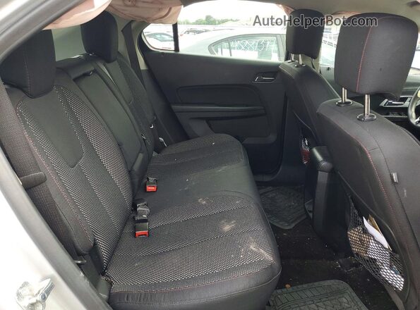 2GNFLEEK1G6244435 2016 CHEVROLET EQUINOX Silver Rear interior view