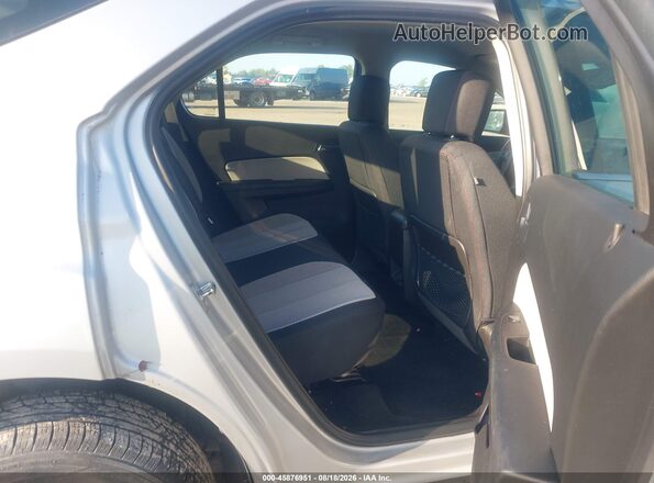 2GNFLEEK9H6313132 2017 CHEVROLET EQUINOX Silver VIN կոդի պիտակի տեսք