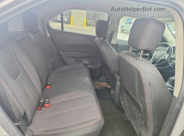 2GNFLFEK1H6293593 2017 CHEVROLET EQUINOX Серебряный Вид задних сидений