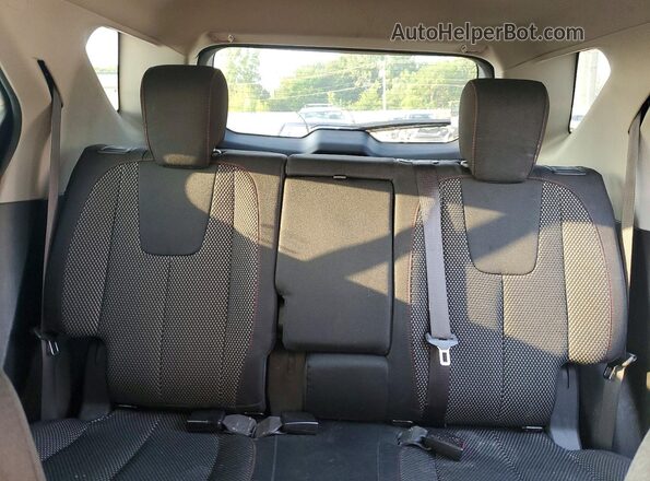 2GNFLFEK3G6270864 2016 CHEVROLET EQUINOX Blue Rear seats view
