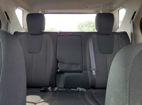 2GNFLFEK8G6192646 2016 CHEVROLET EQUINOX Белый Вид задних сидений