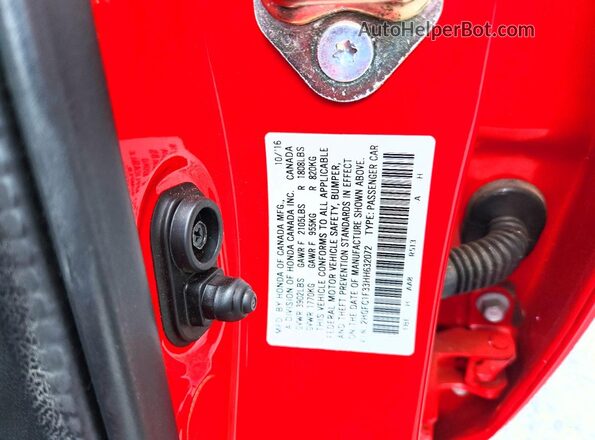 2HGFC1F33HH632072 2017 HONDA CIVIC Red ძრავის განყოფილების ხედი