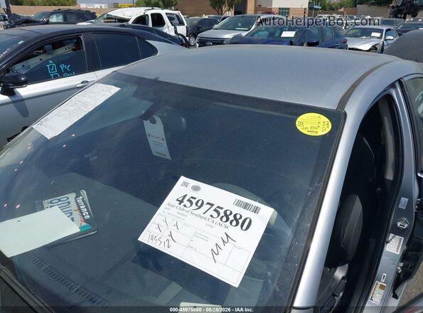 2HGFC2F52JH537547 2018 HONDA CIVIC Silver 
