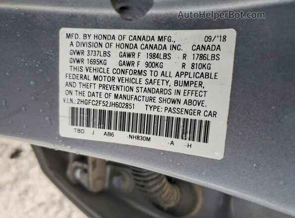 2HGFC2F52JH602851 2018 HONDA CIVIC Silver Widok naklejki z numerem VIN