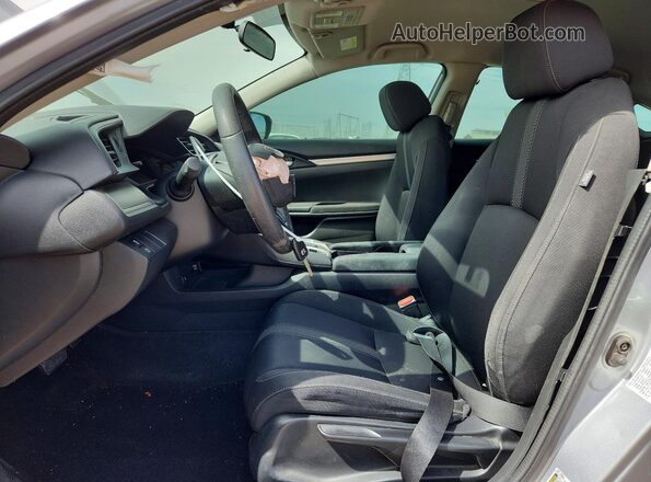 2HGFC2F55HH506027 2017 HONDA CIVIC Silver Widok wnętrza z przodu
