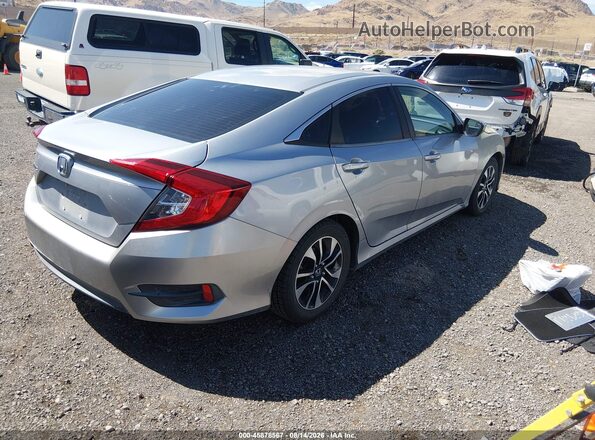 2HGFC2F59JH550487 2018 HONDA CIVIC Silver Trasero derecho