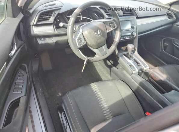 2HGFC2F59JH566723 2018 HONDA CIVIC Серебряный Вид панели приборов