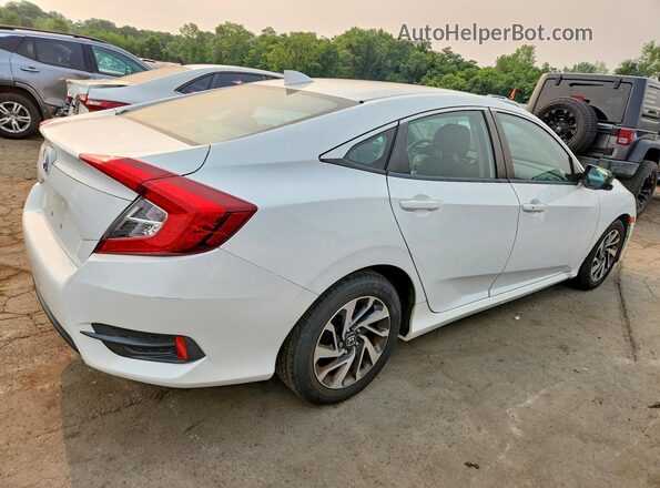 2HGFC2F71JH518411 2018 HONDA CIVIC White Задня права чверть