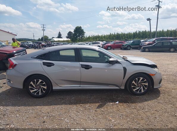2HGFC2F74GH577221 2016 HONDA CIVIC Gray Widok wnętrza z tyłu