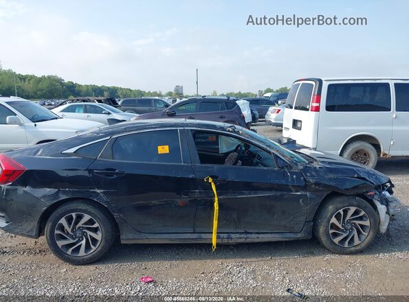 2HGFC2F74HH543667 2017 HONDA CIVIC Черный Вид задней части салона