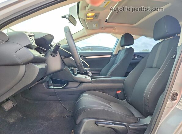 2HGFC2F74JH605011 2018 HONDA CIVIC Silver წინა სალონის ხედი