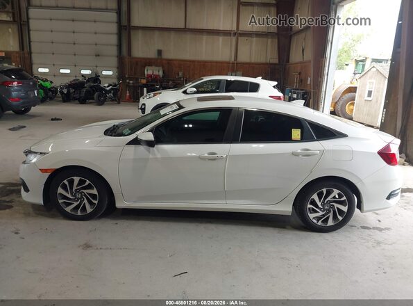 2HGFC2F77JH554359 2018 HONDA CIVIC White Widok wnętrza 360 stopni