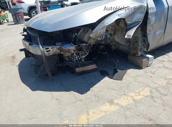 2HGFC2F78HH512096 2017 HONDA CIVIC Silver Widok z przodu