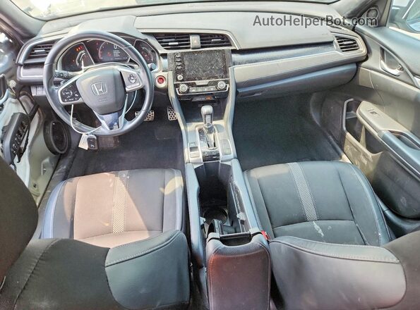 2HGFC2F81LH581293 2020 HONDA CIVIC Серебряный Вид панели приборов
