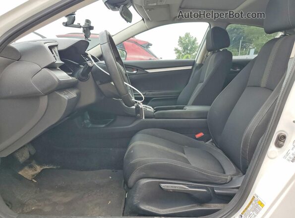 2HGFC2F86JH015918 2018 HONDA CIVIC White Front interior view
