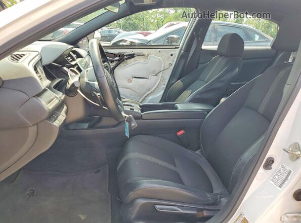 2HGFC2F86KH558347 2019 HONDA CIVIC White Front interior view