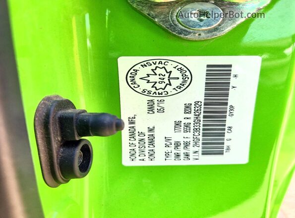 2HGFC3B33GH426329 2016 HONDA CIVIC Green Widok komory silnika