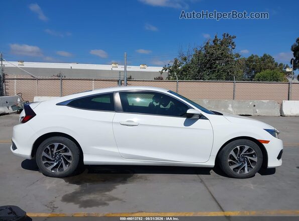 2HGFC4B54HH310176 2017 HONDA CIVIC White Widok wnętrza z tyłu