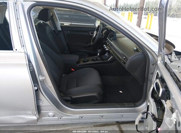 2HGFE2F26TH561157 2026 HONDA CIVIC Серебряный Вид салона спереди