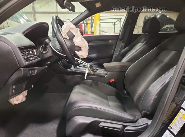 2HGFE2F59NH578063 2022 HONDA CIVIC Black Вид салону спереду