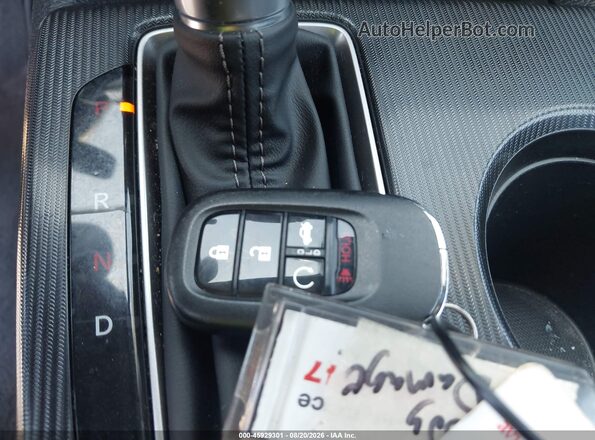 2HGFE2F59TH560188 2026 HONDA CIVIC Gray Dashboard view