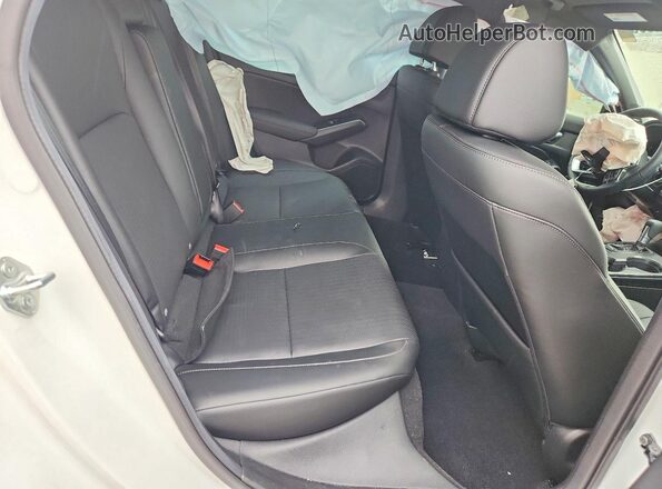 2HGFE4F82TH335844 2026 HONDA CIVIC White Vista de los asientos traseros