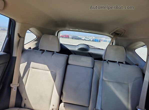 2HKRM4H48GH609358 2016 HONDA CR-V Blue Rear seats view