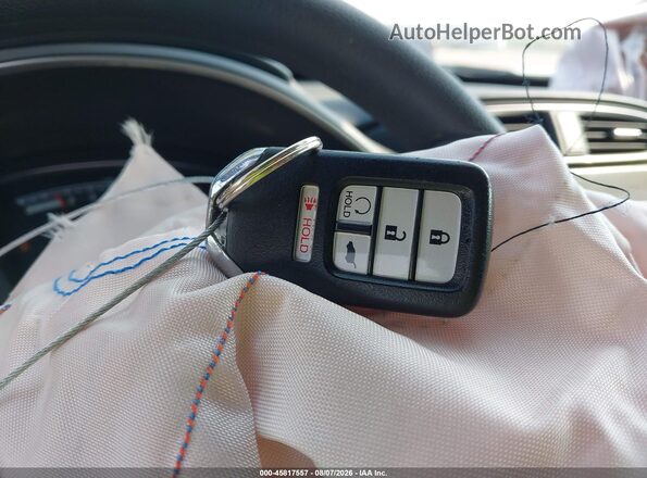 2HKRW2H59HH654530 2017 HONDA CR-V Черный Вид панели приборов