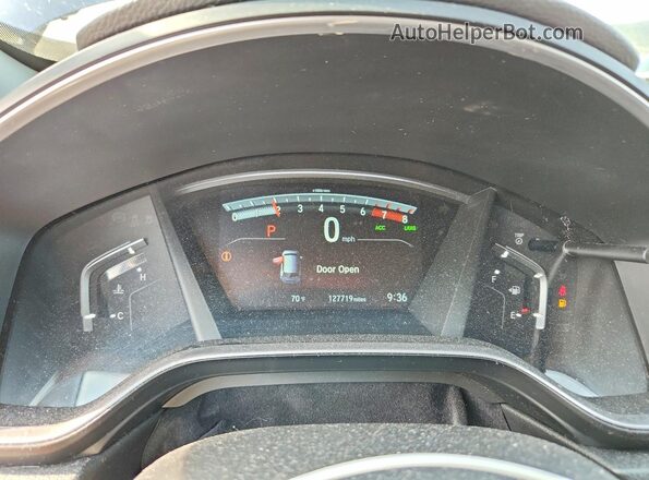 2HKRW2H84JH621631 2018 HONDA CR-V Blue Widok zestawu wskaźników