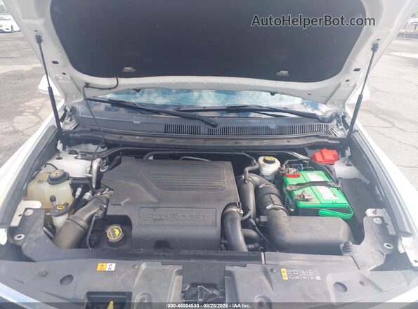2LMHJ5AT3JBL01254 2018 LINCOLN MKT White Widok z tyłu
