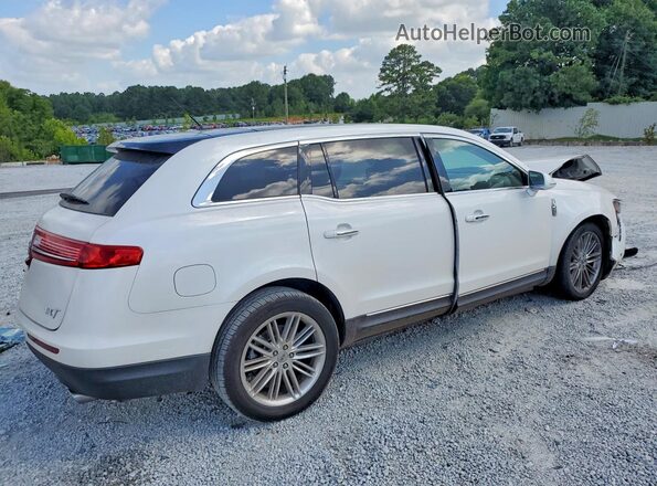 2LMHJ5AT5KBL01869 2019 LINCOLN MKT White Rear right