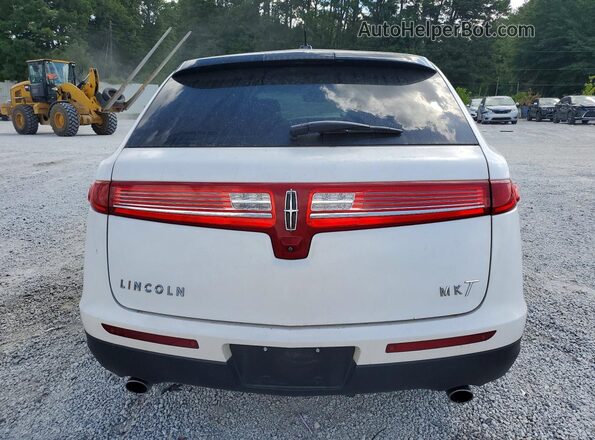 2LMHJ5AT5KBL01869 2019 LINCOLN MKT White Rear view