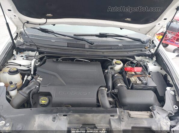 2LMHJ5AT6KBL03341 2019 LINCOLN MKT White Vista trasera
