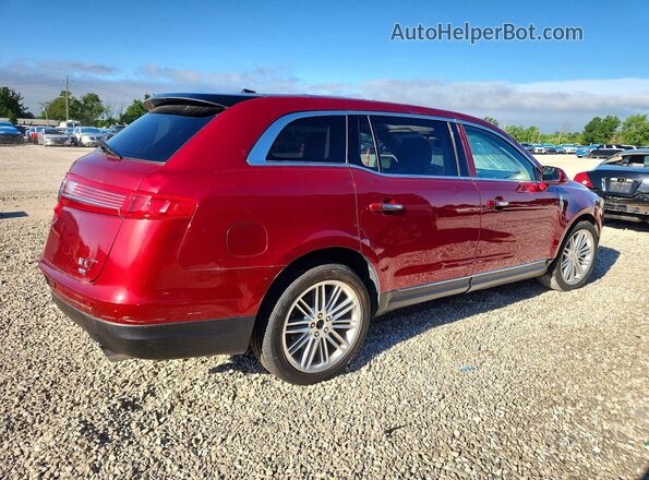 2LMHJ5AT7JBL00706 2018 LINCOLN MKT Red Rear right